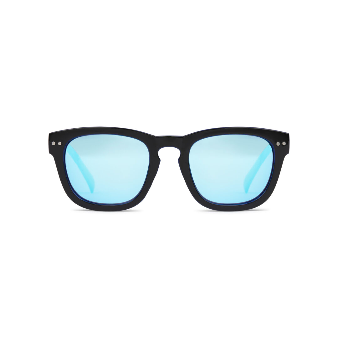 AW32 Black Blue